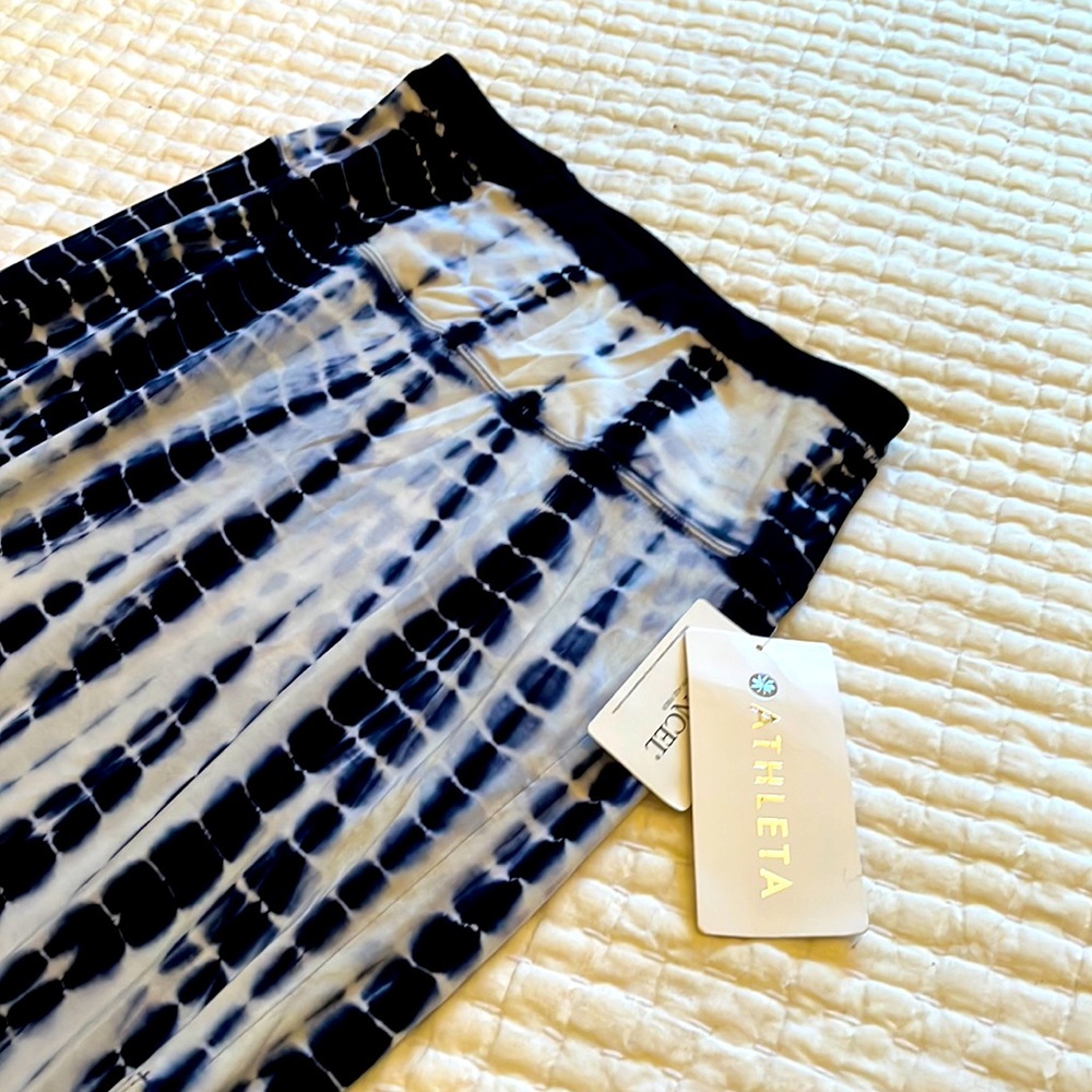 ATHLETA  Tie dye marina skirt. New with tags never worn.